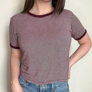 Brandy Melville John Galt top size small